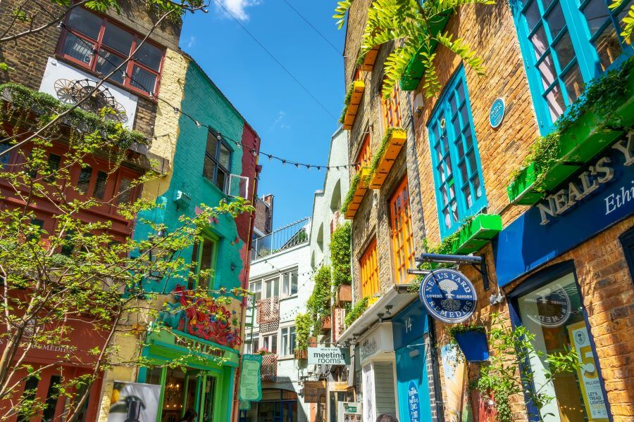 A Londoners Guide on How to Spend a Day in London 3 Covent Garden