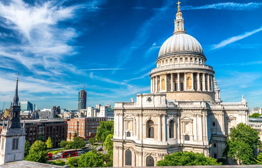 A Londoners Guide on How to Spend a Day in London 2 St. Pauls Cathedral