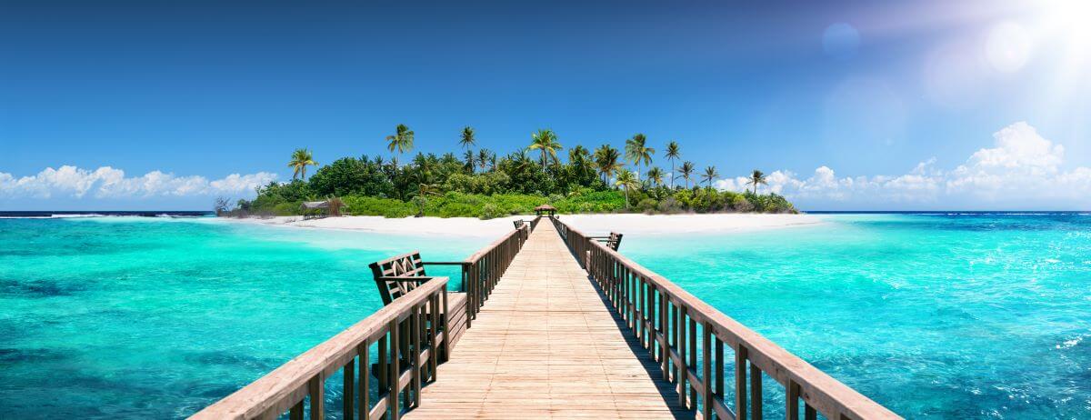 Romantic Holiday Destinations with a Touch of Luxury 1 paradise island pier maldives